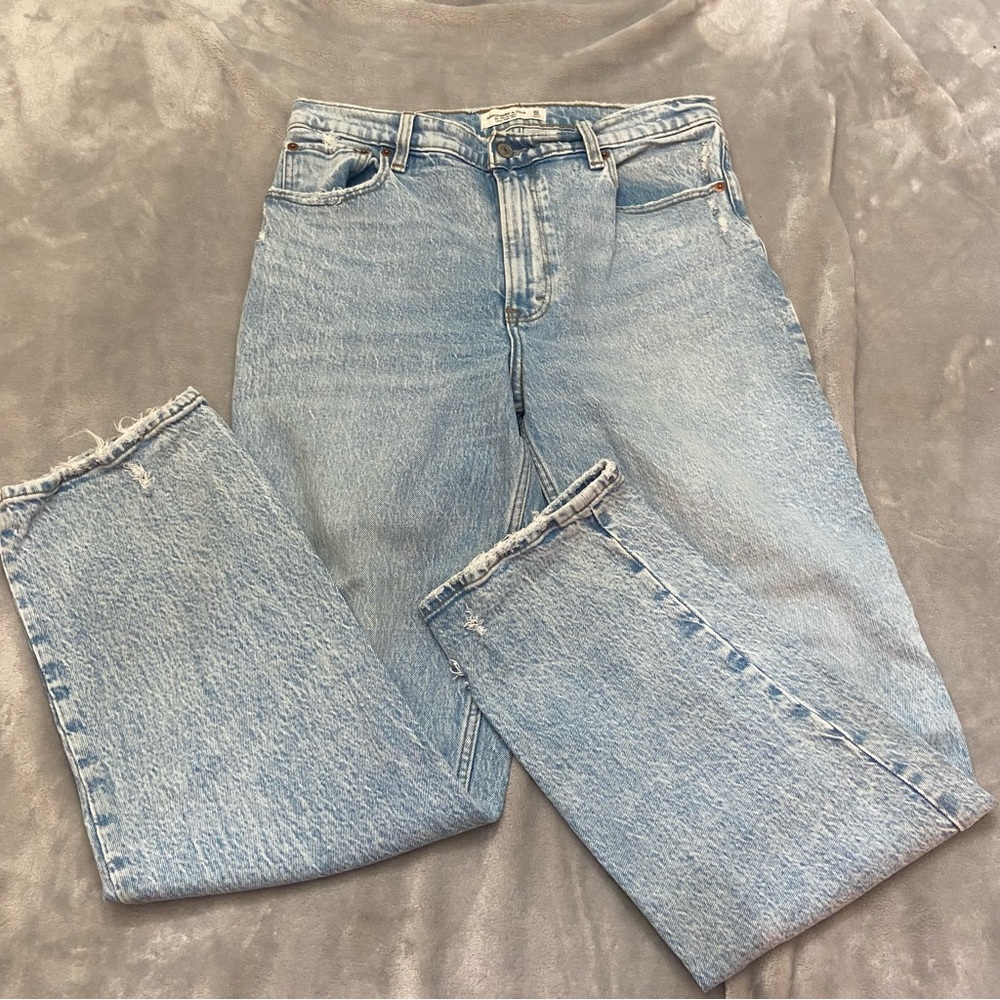 Abercrombie & Fitch Light Blue Straight Leg Jeans - Picture 2 of 12